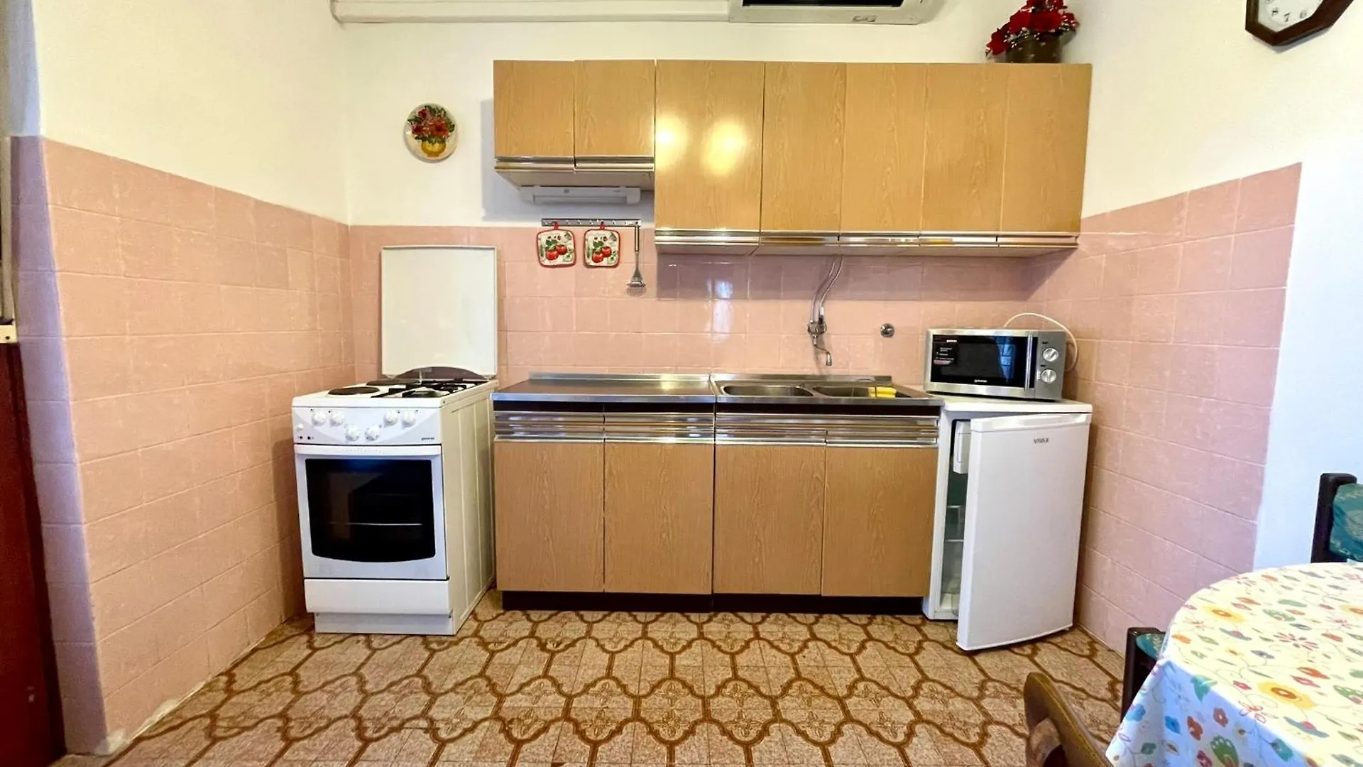 Apartments Silvana Umag 0*,  Kroatien